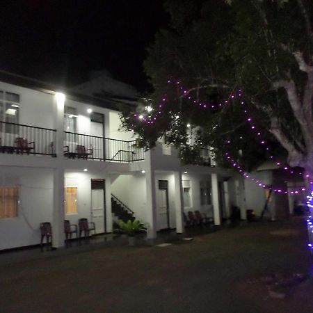 Romana Rest กตรคาม ภายนอก รูปภาพ