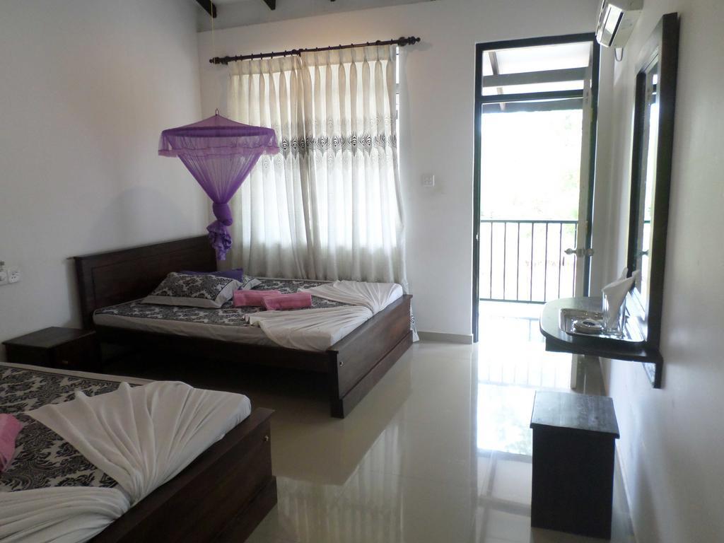 Romana Rest กตรคาม ภายนอก รูปภาพ